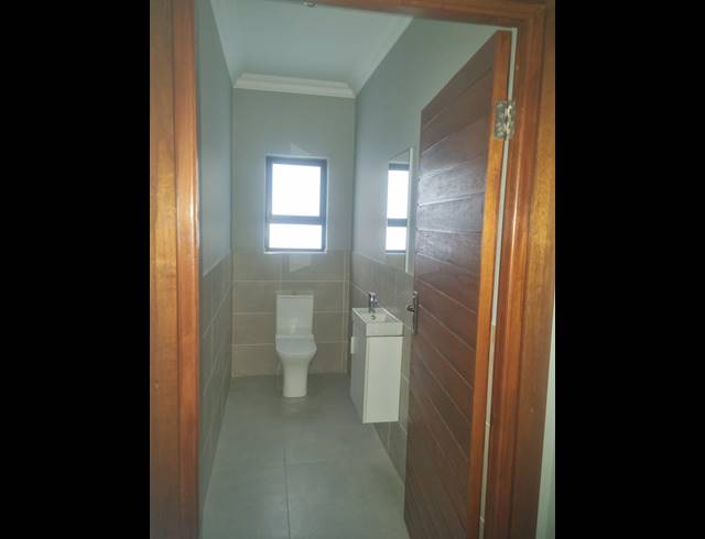 4 BEDROOM HOUSE FOR SALE IN XANADU ECO PARK